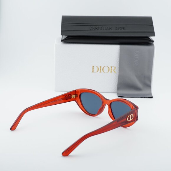 Dior DIORGLOW B1I 35B0 Sunglasses Red Cat Eye Frame, Blue Lenses main image 4